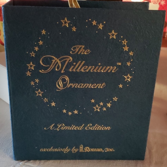 Millennium edition ornament. Mother and child. - Picture 2 of 8